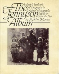 Wheatcroft, The Tennyson album. A biography in original photographs . (Umschlag)